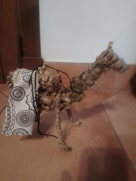 Alma del Desierto - Escultura Artesanal Piñas Naturales